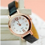 Gold fashion lady watch black pu strap with stone on dial