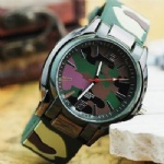 Quartz watch fashion silicone watch with army green color